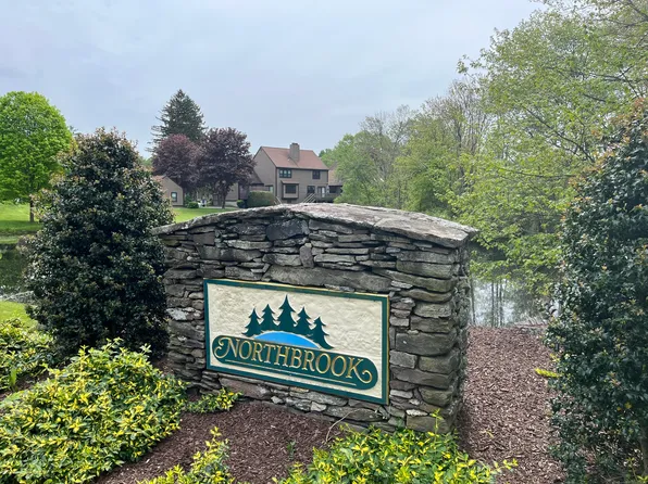 36 Overlook Drive #36, Monroe, CT 06468