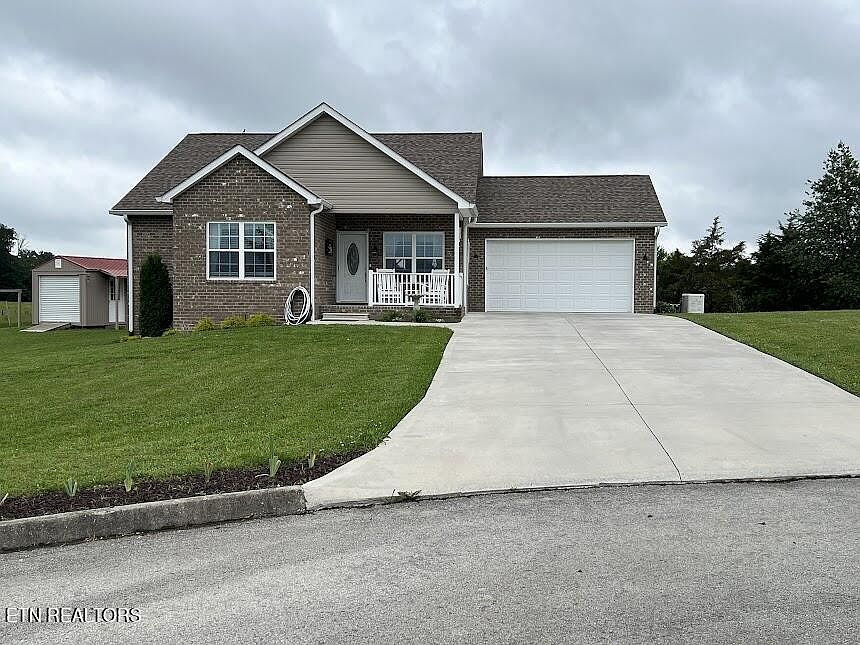 1st image of 117 Sierra Dr