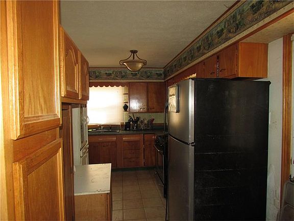 Kitchen with appliances