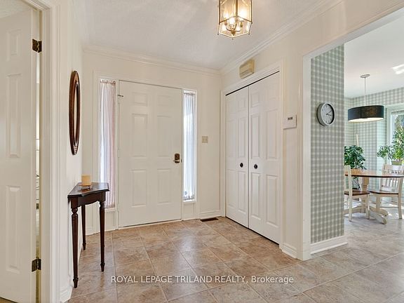 4th image of 65 Fiddlers Green Rd #29