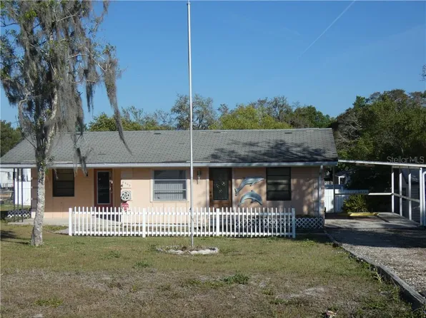 6499 Nebula St, Weeki Wachee, FL 34613