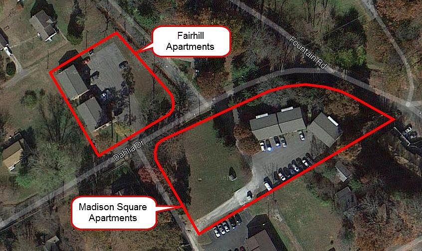 1st image of 301 NE Dahlia Dr APT 1