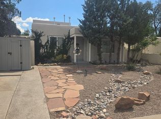 2730 Burton Ave SE, Albuquerque, NM 87106
