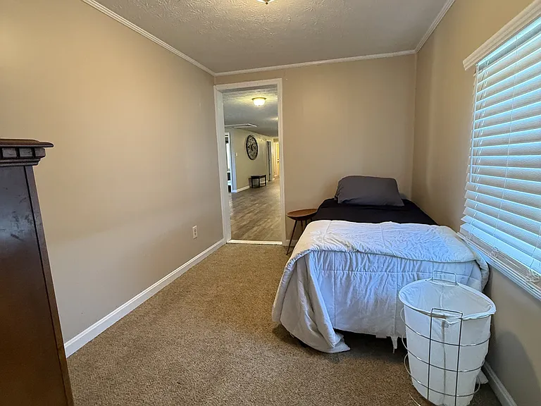 11324 Rineyville Rd #B — Photo 14