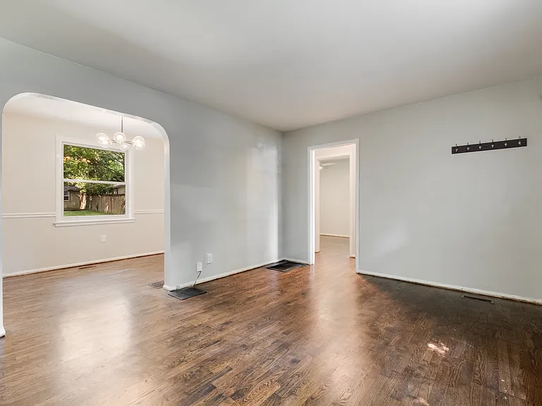 1428 Greenland Ave — Photo 6