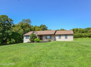 142-3 Daubert Ln, Lehighton, PA 18235