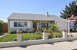1st image of 1864 Cottage Grove Ave
