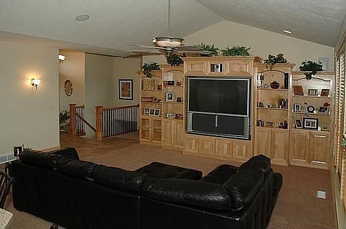 Upstairs entertainment