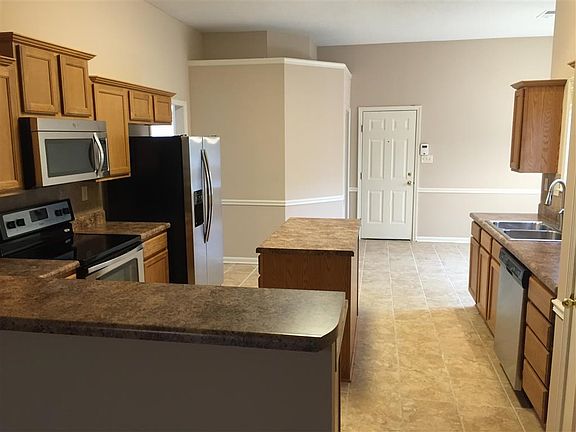 4th image of 9261 Speerberry Cir