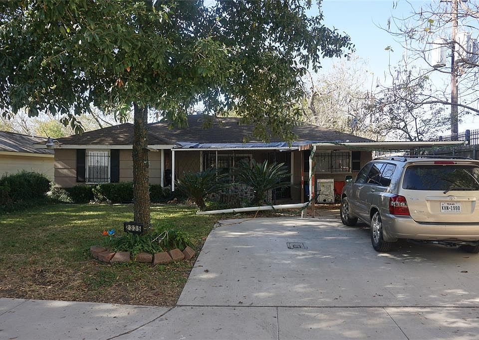1st image of 2335 Haldane Dr