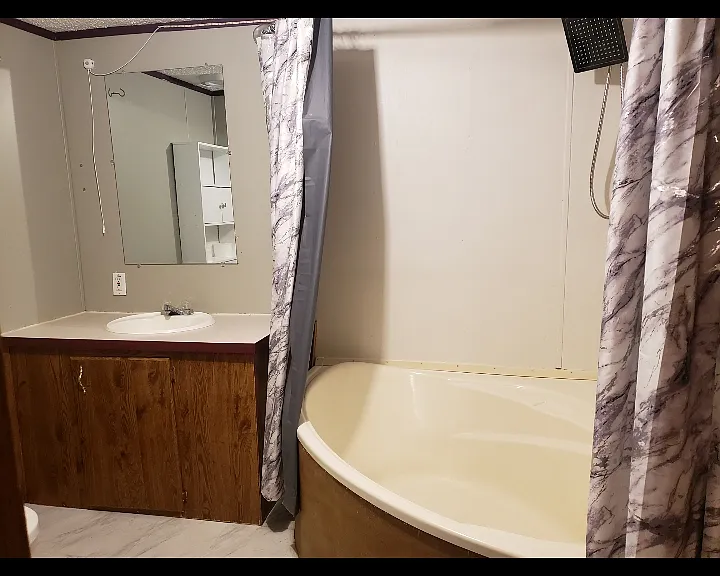 30 Virginia Dr — Photo 8