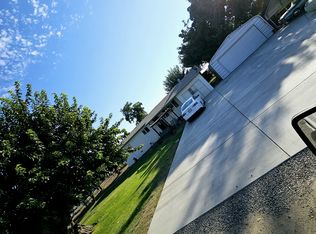 12243 13th Ave, Hanford, CA 93230
