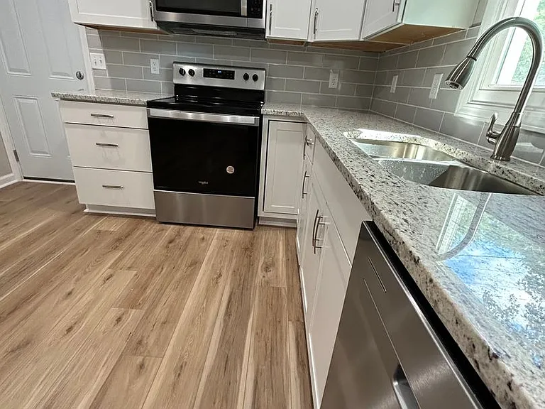 1202 S Willow Ln — Photo 14