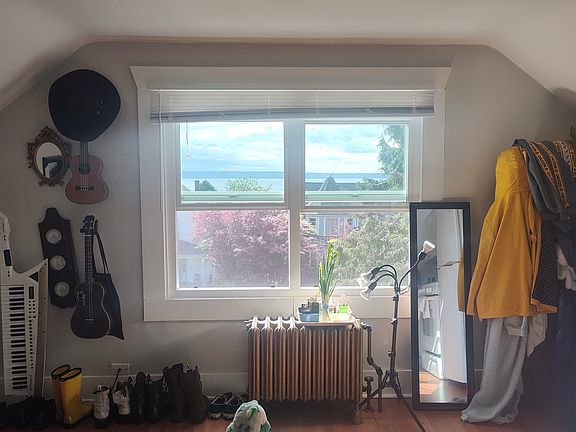 3rd image of 2129 Rucker Ave #9