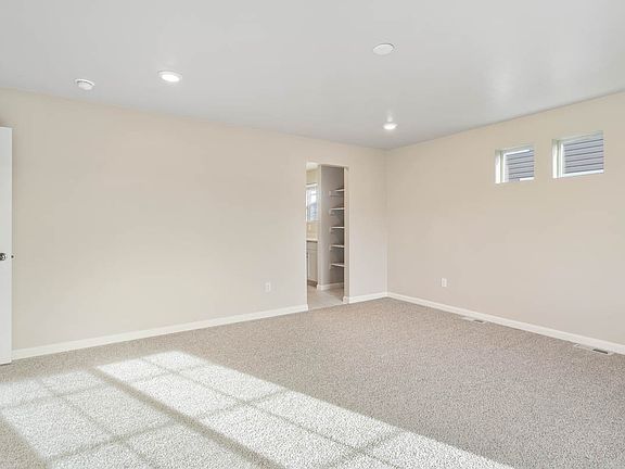 4th image of 7060 N Obsidian Way