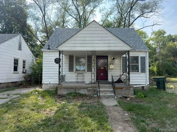 8667 Ashton Ave, Detroit, MI 48228