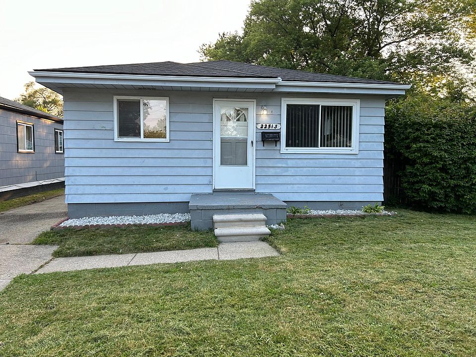 1st image of 22513 Oaklane St