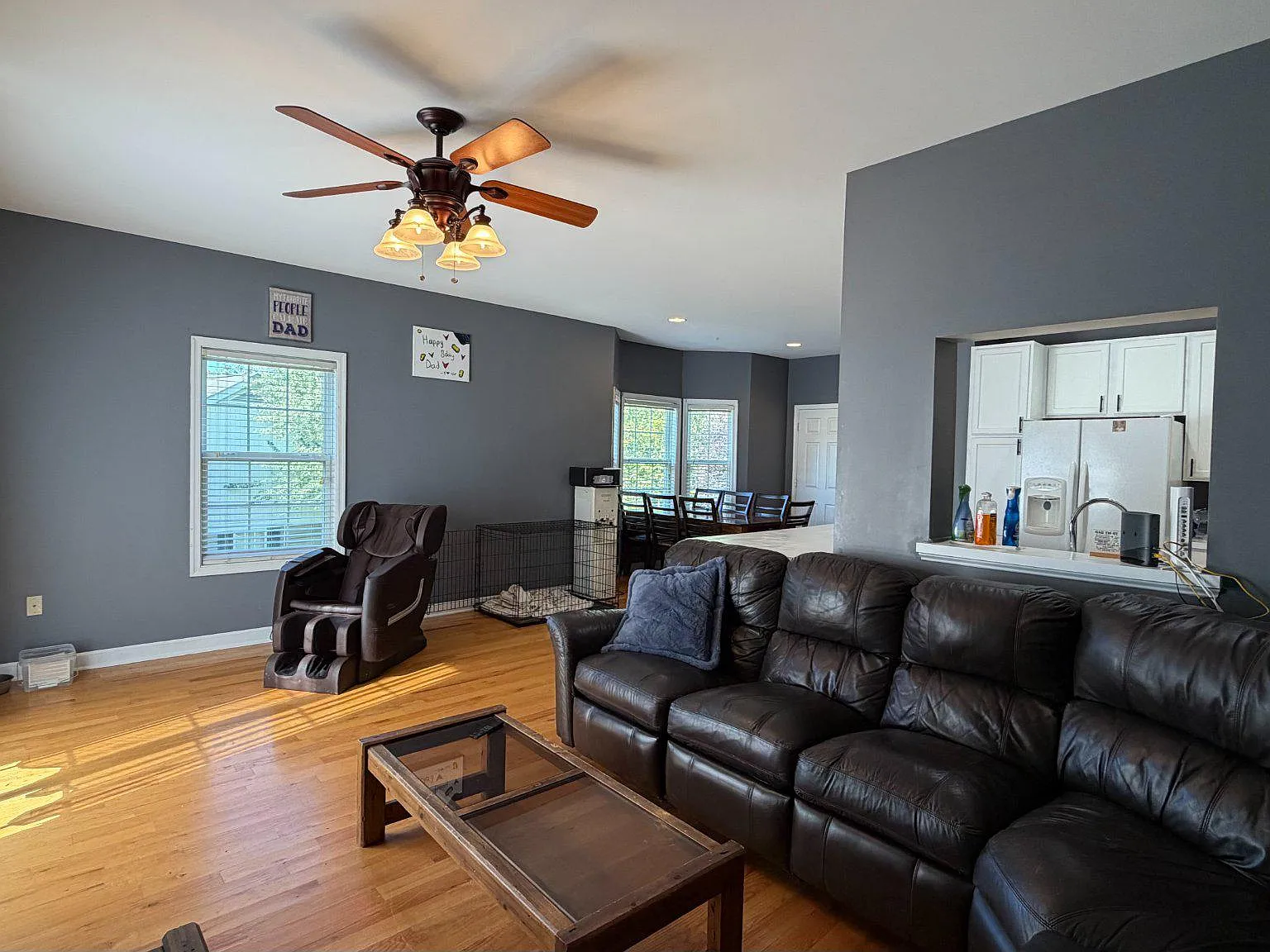 3 bed, 2.5 bath, 1617 sqft, $2,095 — Photo 4