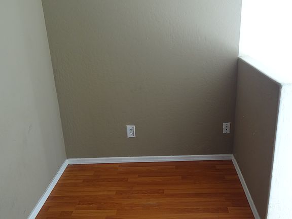 desk/computer nook