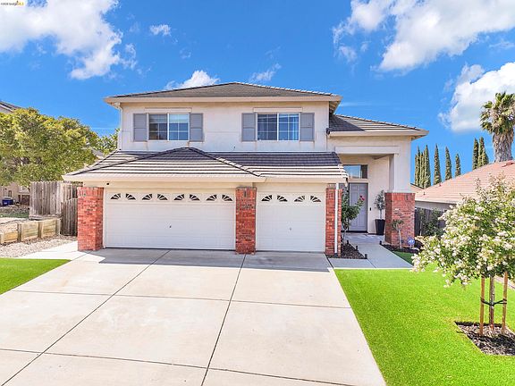2nd image of 5108 Adriana Ct