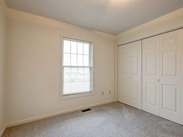 894 E Sherwood Hills Dr #1 — Photo 10