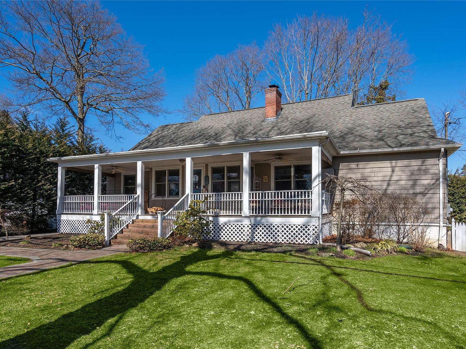 432 Lombardy Boulevard, Brightwaters, NY 11718 Zillow