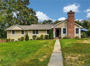 12 Red Cedar Dr, Darien, CT 06820