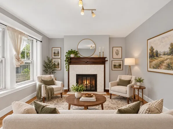 11 Vinal St APT 5, Brighton, MA 02135