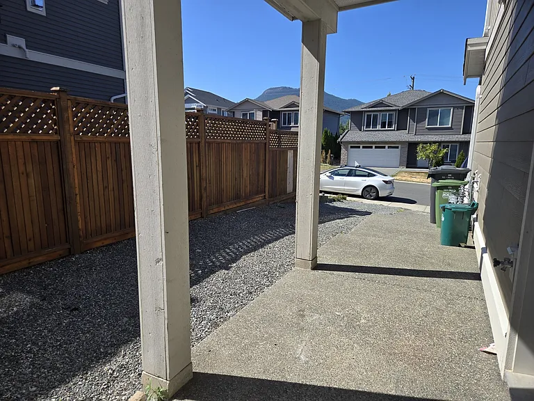 6242 Dwyer Cres — Photo 13