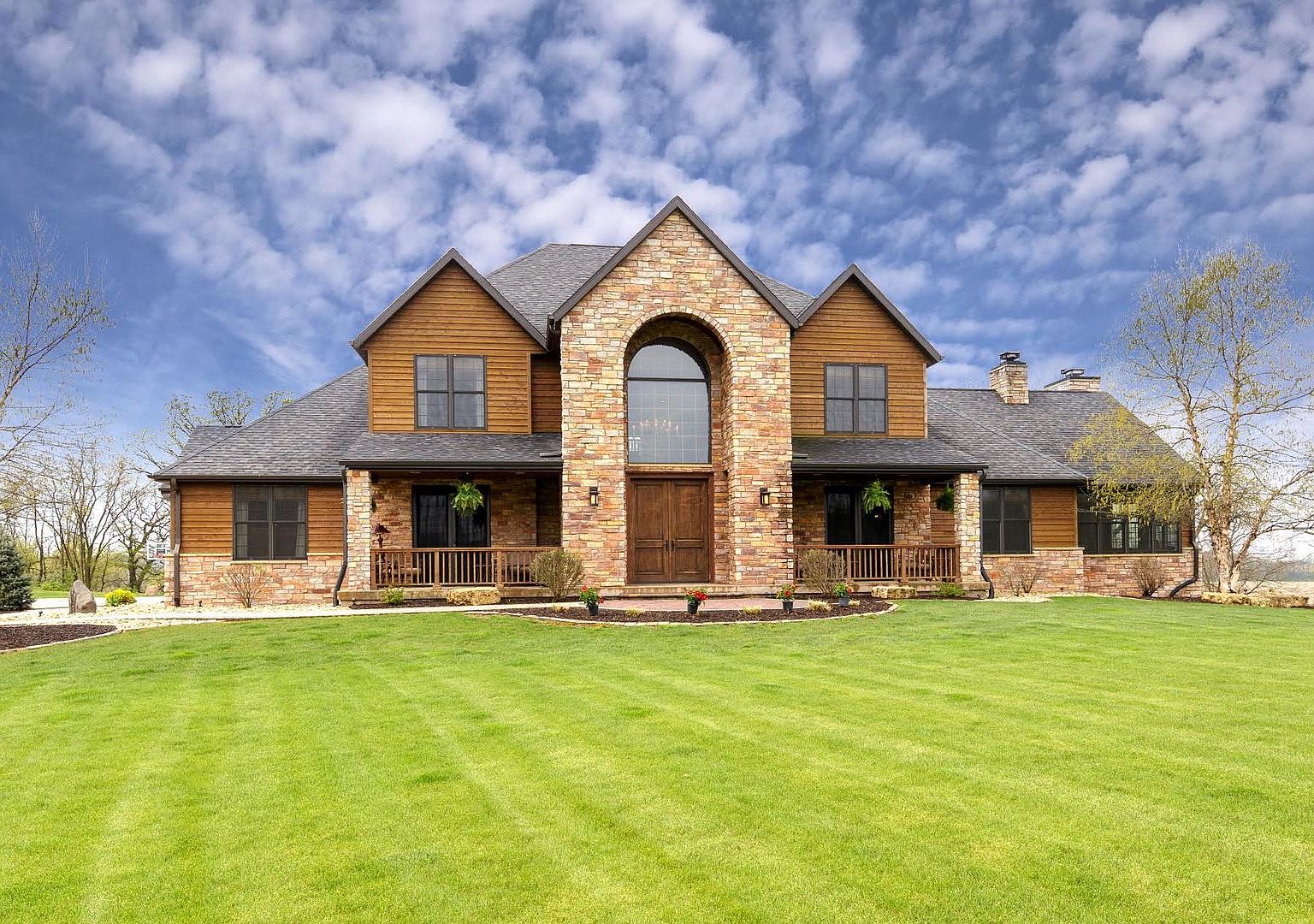 16791 Millard Rd, Morrison, IL 61270 Zillow