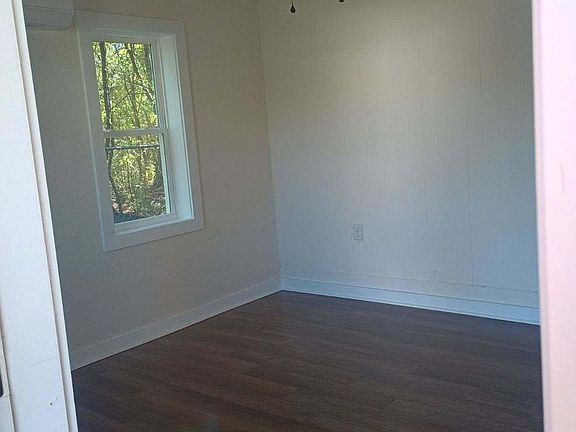 2nd image of 1380 Saint Ann St