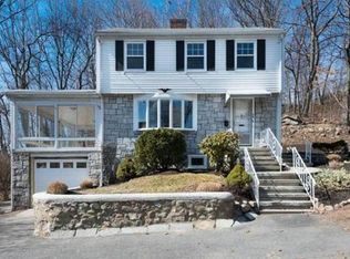 29 Hopkins St, Melrose, MA 02176