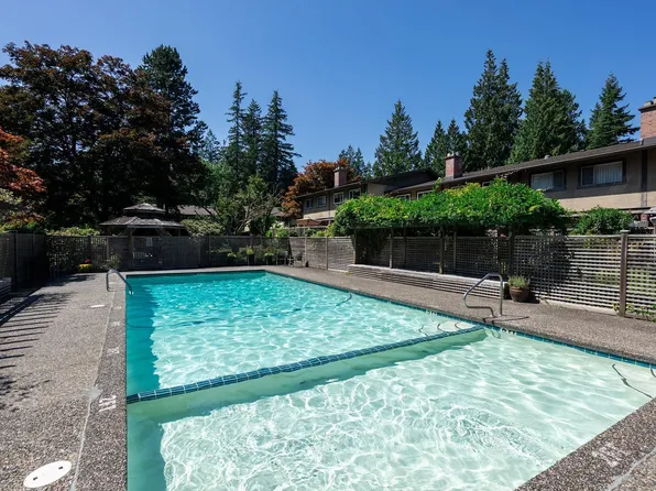 3300 Capilano Rd #137, North Vancouver, BC V7R 4H8