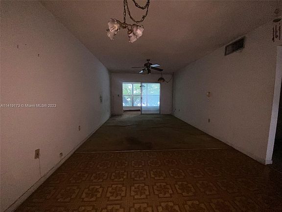 3rd image of 19000 NE 3rd Ct APT 412
