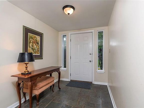 2nd image of 9326 Northgate Dr