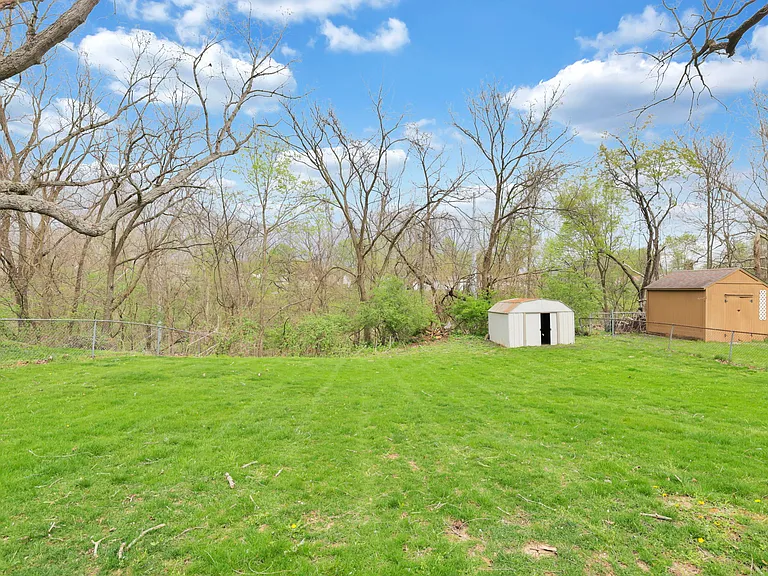 8906 Lakefield Ct — Photo 34