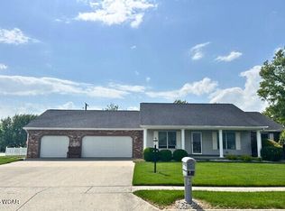1461 Cessna Ave, Lima, OH 45807