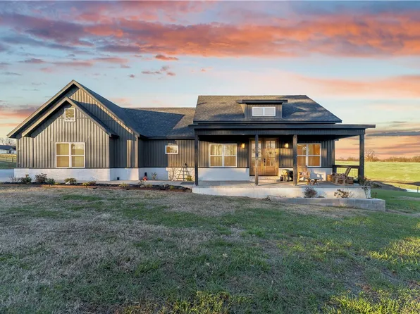 800 Arbor Acres Ave, Springdale, AR 72762