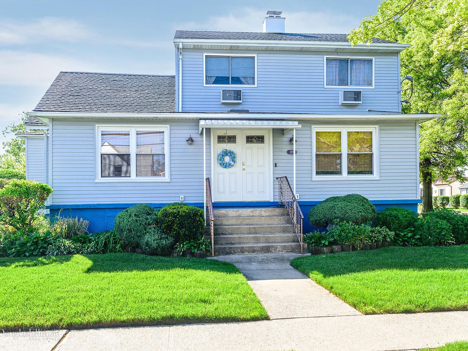 205 Rhame Ave, East Rockaway, NY 11518 Zillow