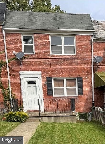 1st image of 448 Random Rd