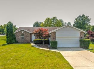 6961 Woodland View Dr, Liberty Township, OH