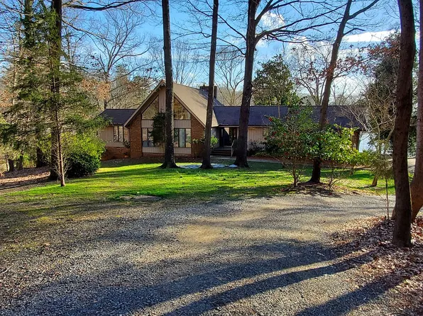 18927 Youngblood Rd, Charlotte, NC 28278