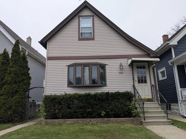 2621 S 30th STREET, Milwaukee, WI 53215