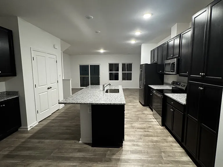 353 Truth Way — Photo 2