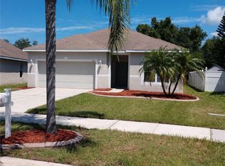 9541 Cypress Harbor Dr, Gibsonton, FL 33534