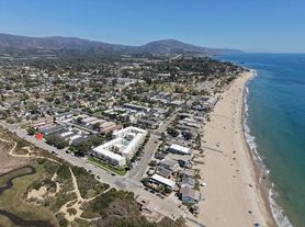 160 Ash Ave, Carpinteria, CA