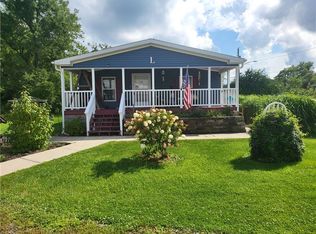 44 Run St, Slovan, PA 15078