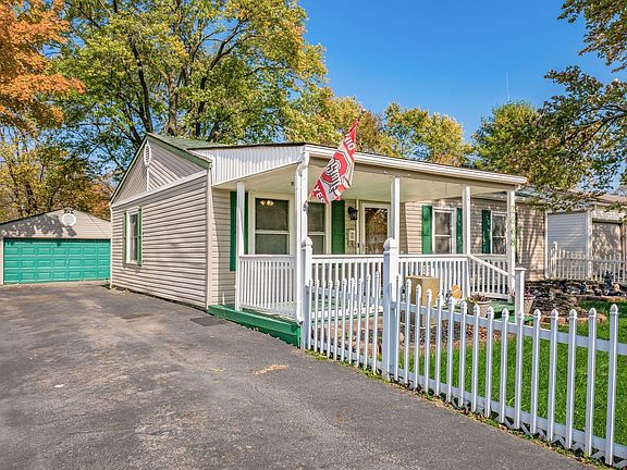 2nd image of 2668 Shelly Dr
