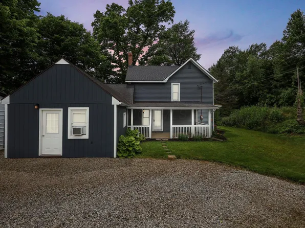 7214 Columbus Rd, Mount Liberty, OH 43050