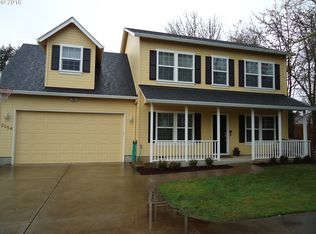 2354 Sandy Dr, Eugene, OR 97401